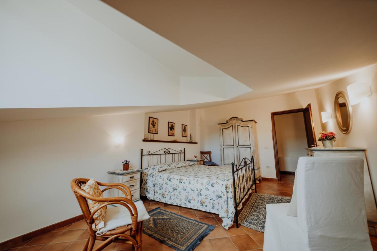 Residenza Golfo Degli Ulivi Caprioli Exterior foto