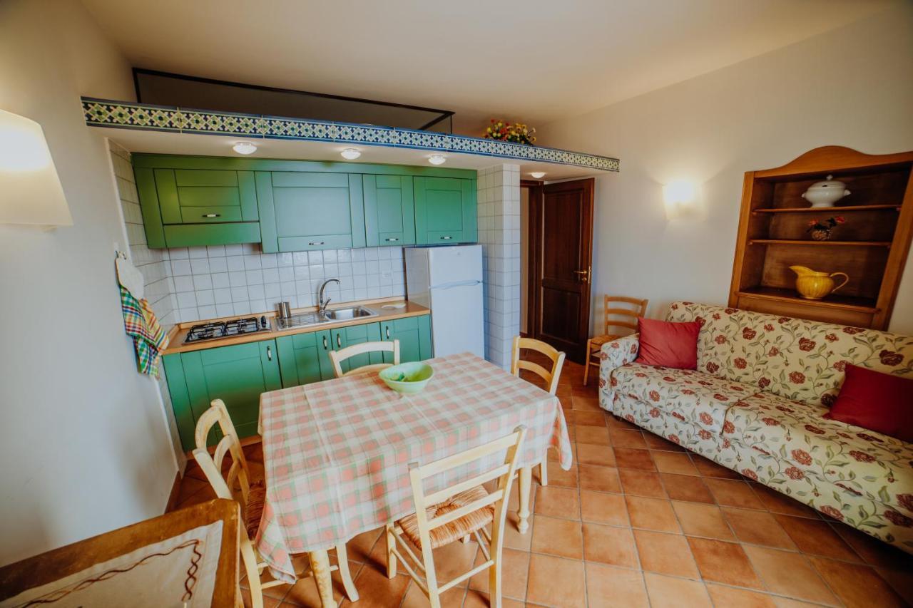 Residenza Golfo Degli Ulivi Caprioli Exterior foto