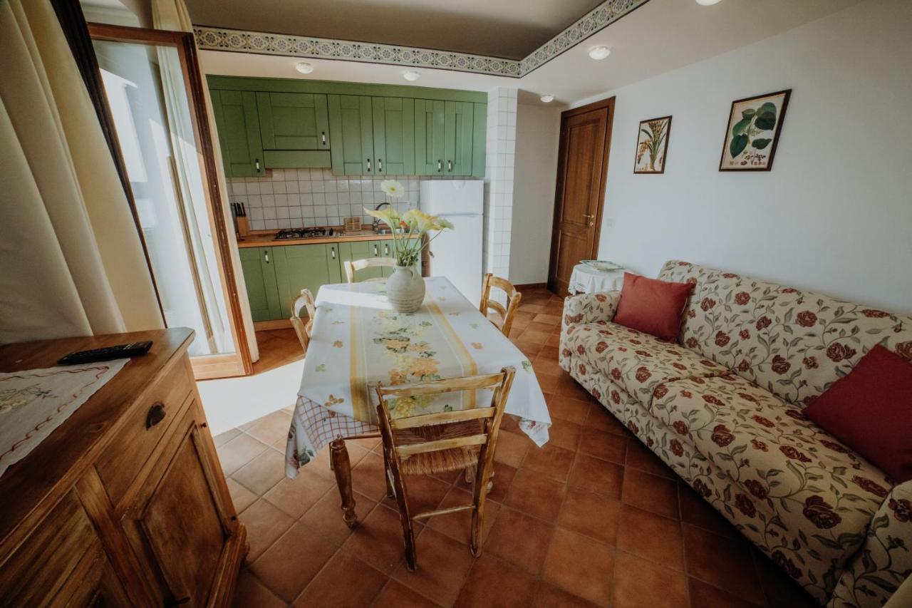 Residenza Golfo Degli Ulivi Caprioli Exterior foto