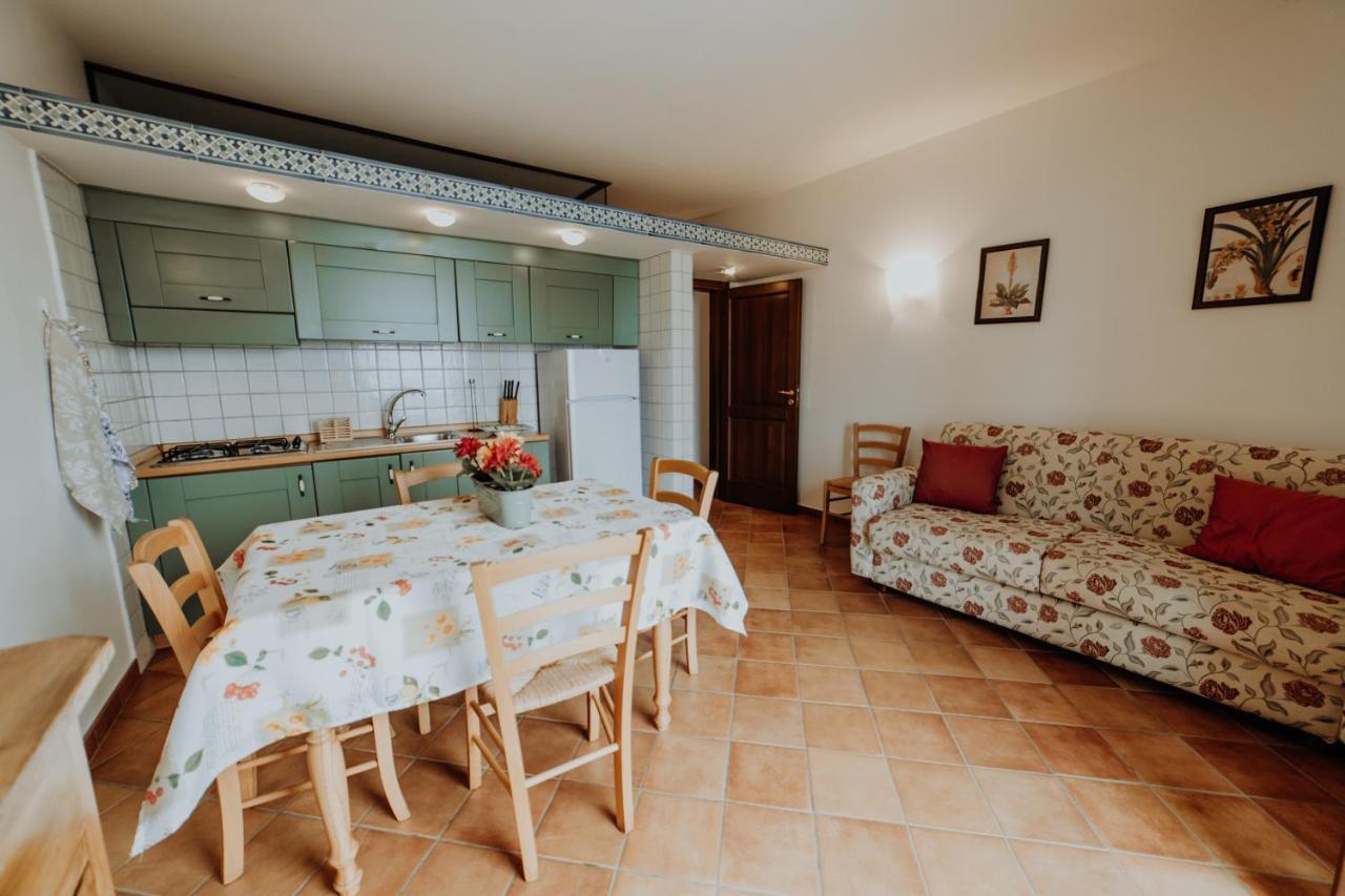 Residenza Golfo Degli Ulivi Caprioli Exterior foto