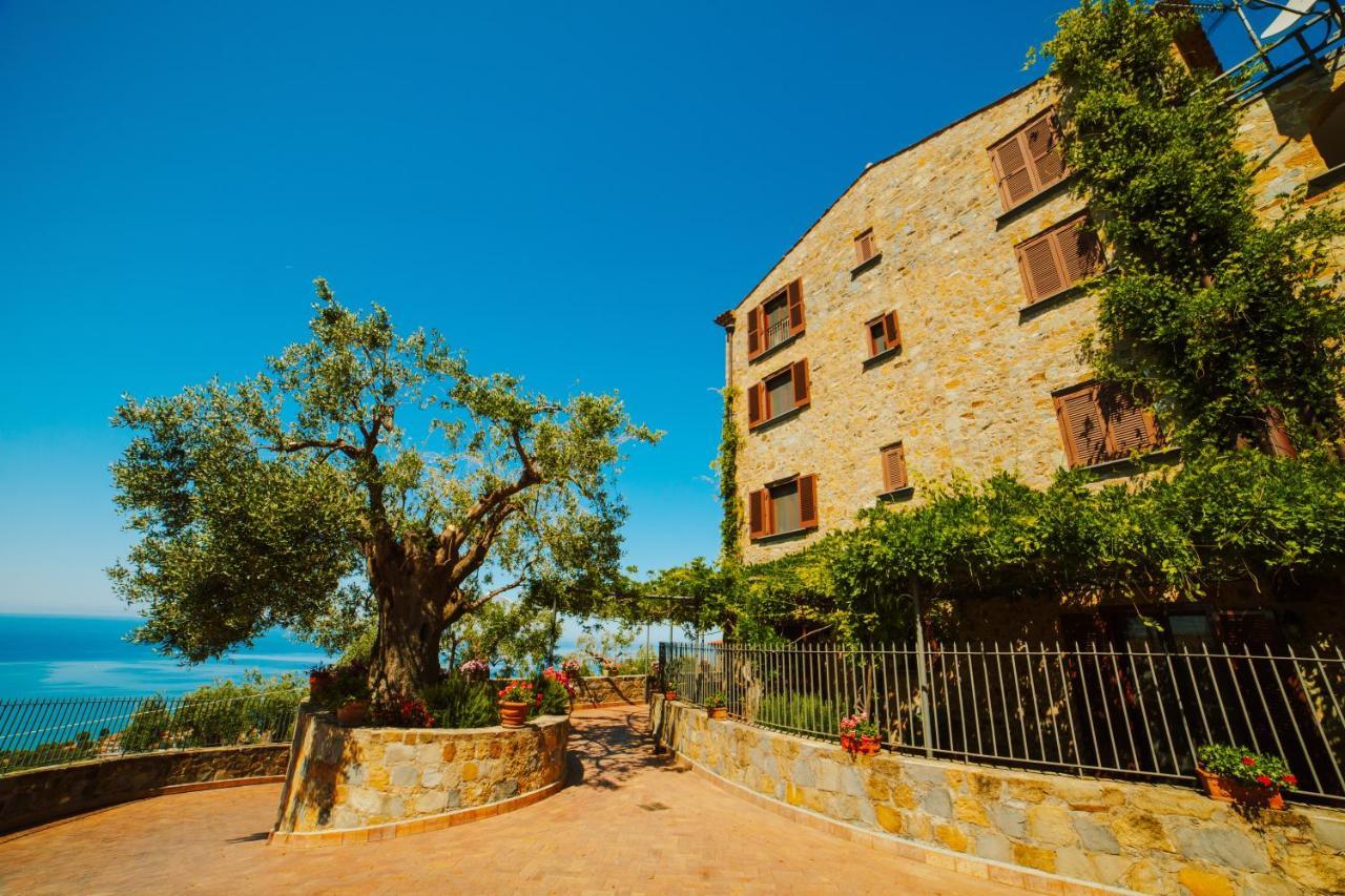 Residenza Golfo Degli Ulivi Caprioli Exterior foto